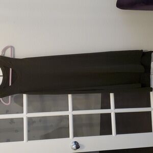 Lululemon midi dress in seaweed color Size 2